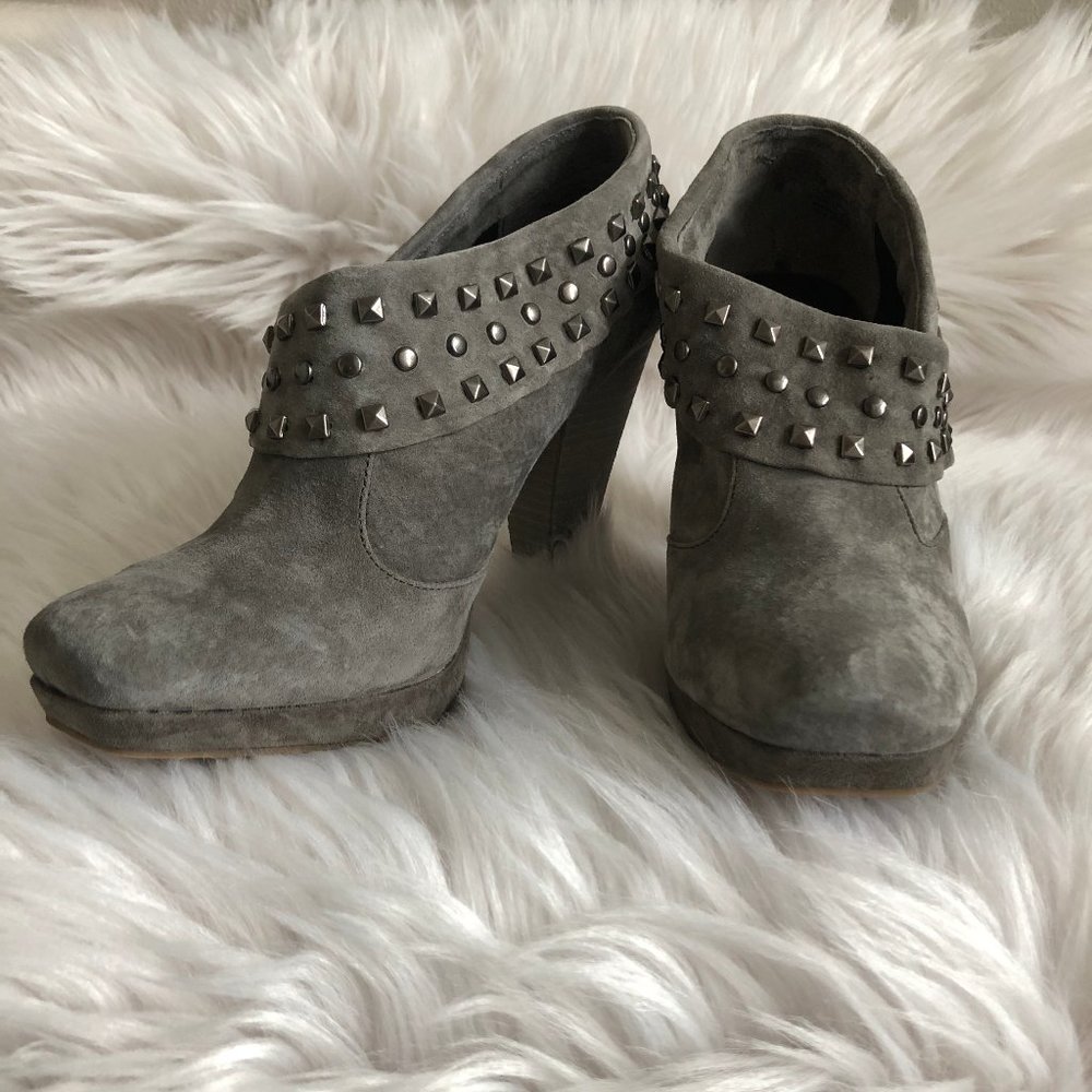 Shoes, booties - Picture 6 of 12